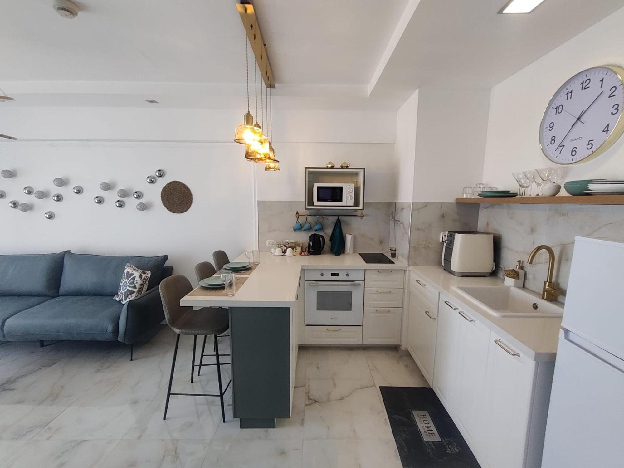 Ferienwohnung סוויטת פאר מול הים Aschdod Exterior foto