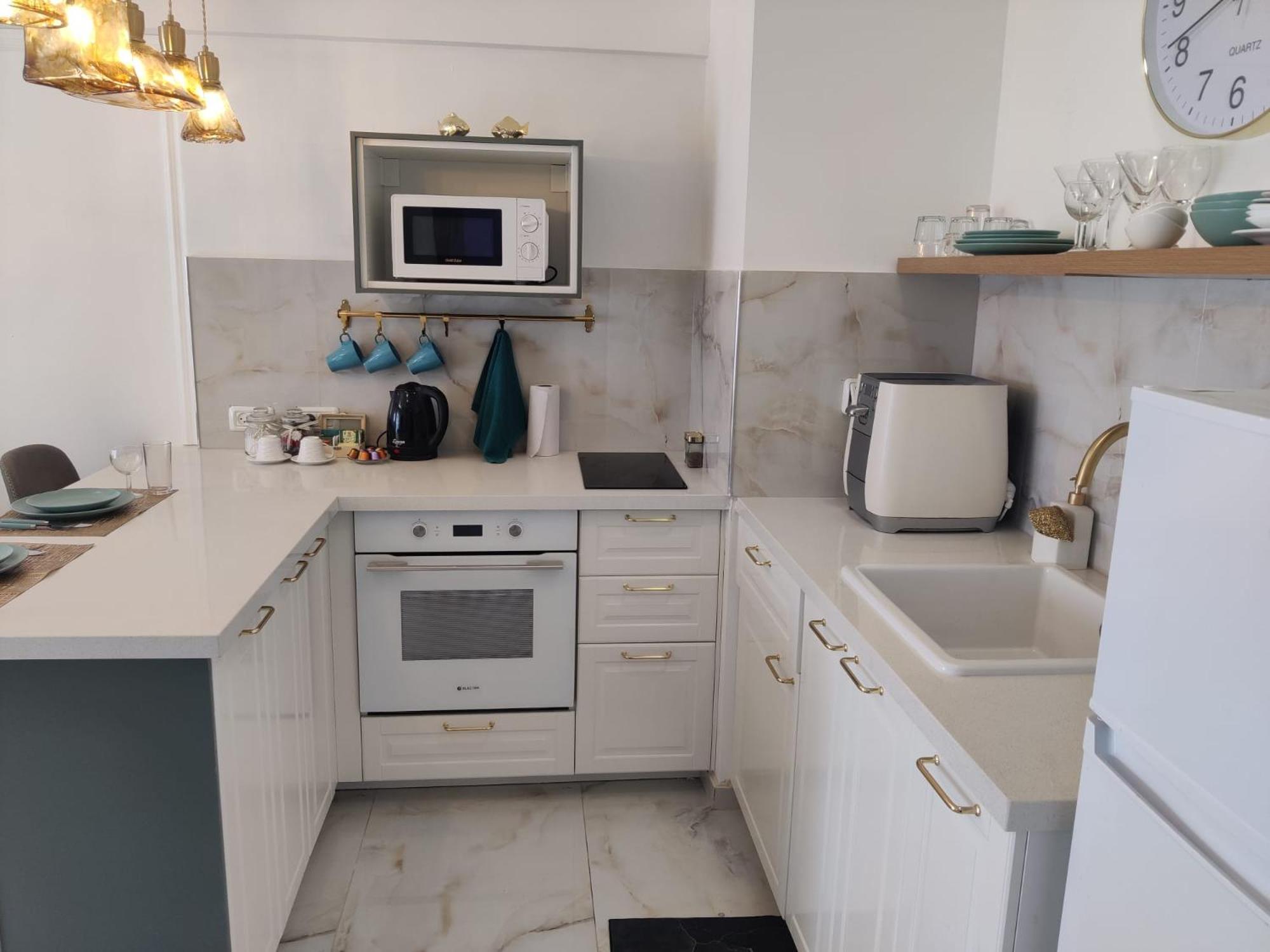 Ferienwohnung סוויטת פאר מול הים Aschdod Exterior foto