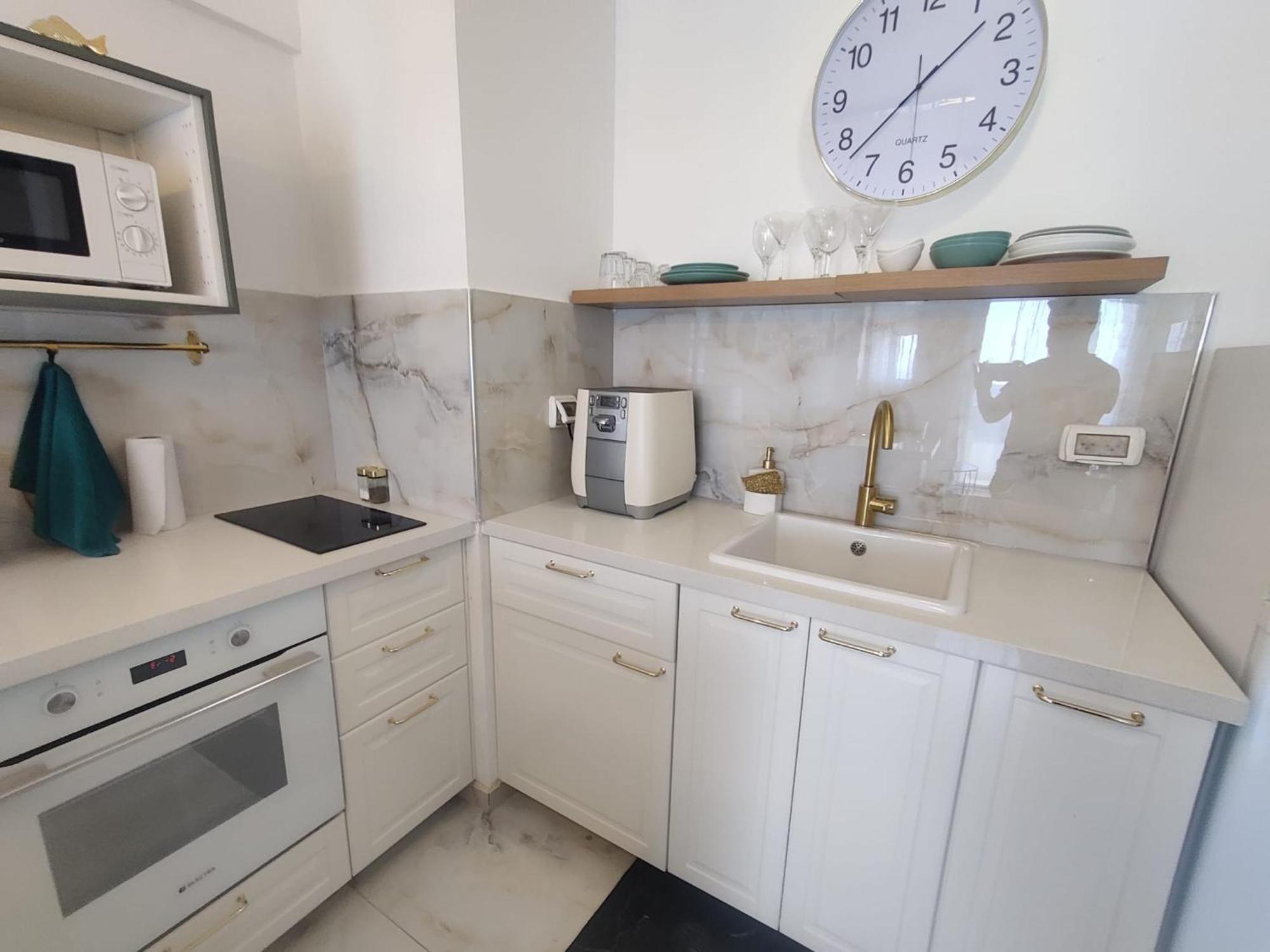 Ferienwohnung סוויטת פאר מול הים Aschdod Exterior foto